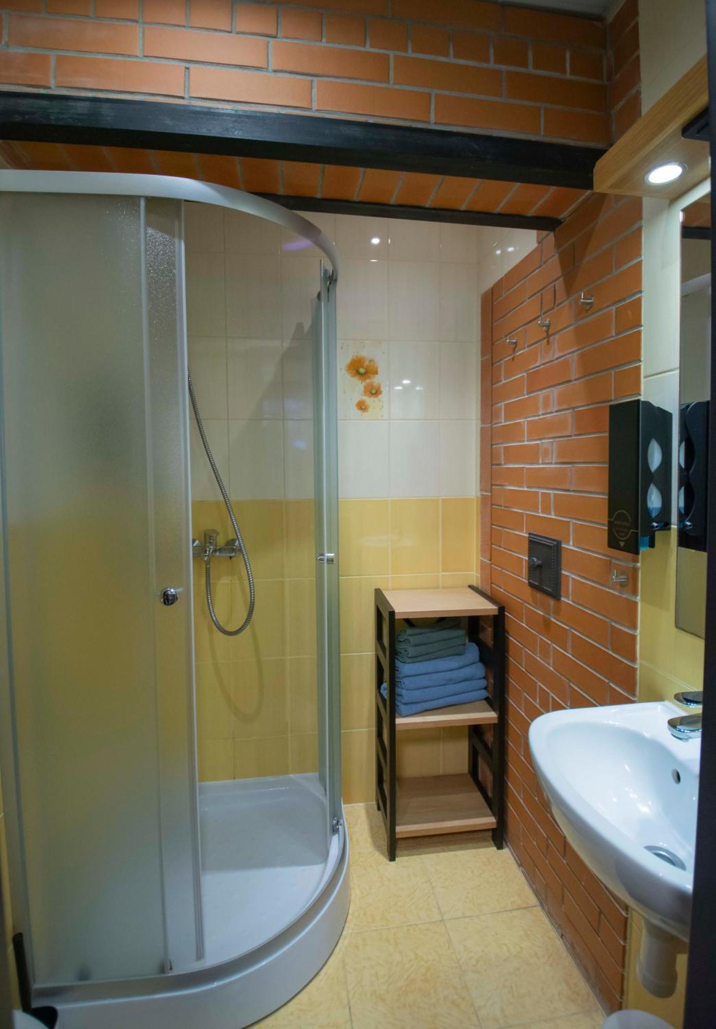 Karlovaidyll 2 - Cozy Apartment In A Quiet Area With Free Parking Tartu Kültér fotó